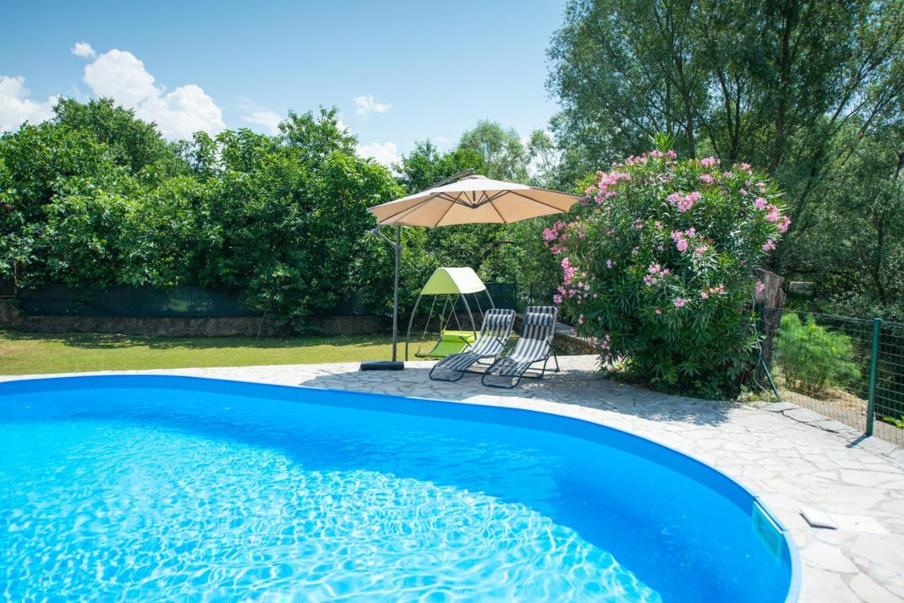 Villa Kosor Spring ブラガイ エクステリア 写真